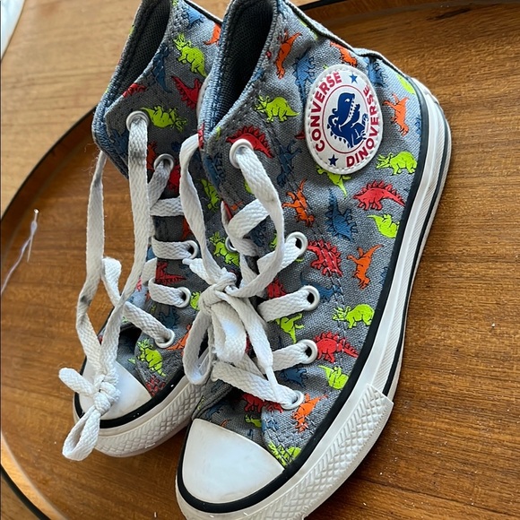 Converse dinosaur High-Top Sneakers-Dinoverse size 12 - Picture 2 of 8